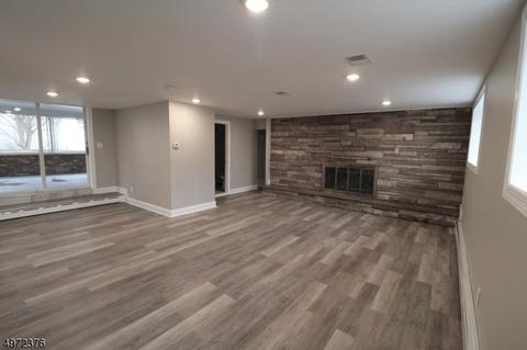 65 Berkley Ct, Wayne, NJ 07470 photo 9