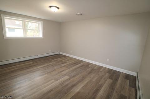 65 Berkley Ct, Wayne, NJ 07470 photo 13