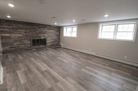65 Berkley Ct, Wayne, NJ 07470 photo 8
