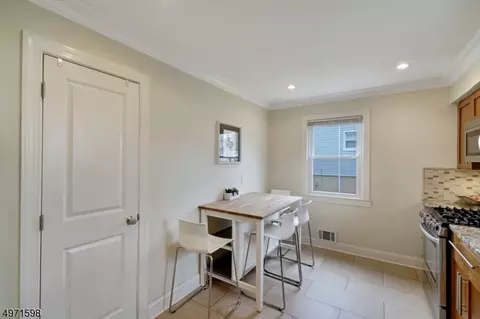83 Ruby St, Springfield, NJ 07081 photo 9