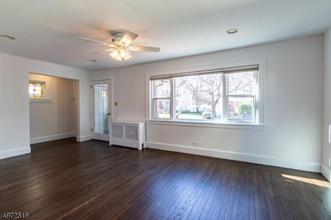 611 Maple Ave, Teaneck, NJ 07666 photo 3