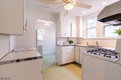 611 Maple Ave, Teaneck, NJ 07666 photo 7