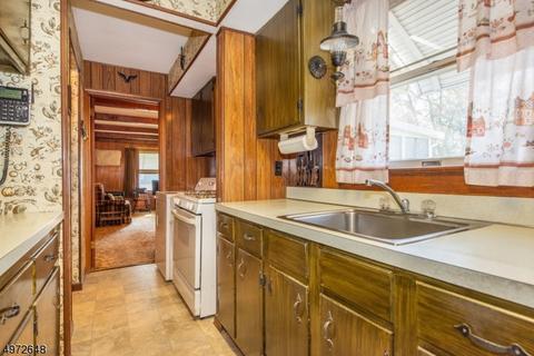 37 Post Ln, Wayne, NJ 07470 photo 7