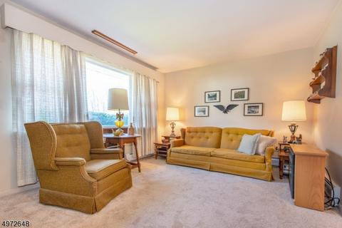 37 Post Ln, Wayne, NJ 07470 photo 6