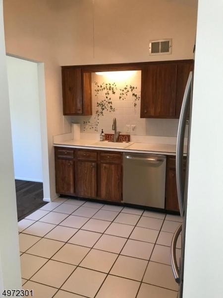 41 Duck Hawk Ct, Hackettstown, NJ 07840 photo 4