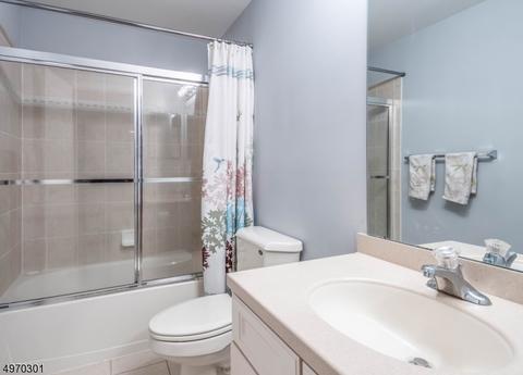 7 Setting Sun Dr, Hackettstown, NJ 07840 photo 22