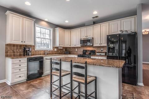 7 Setting Sun Dr, Hackettstown, NJ 07840 photo 11
