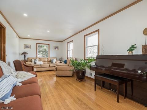 12 Huntley Rd, Summit, NJ 07901 photo 4