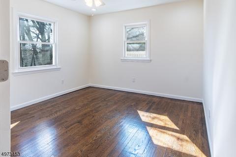 22 Archung Rd, Wayne, NJ 07470 photo 16
