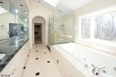 28 Shadow Rd, Upper Saddle River, NJ 07458 photo 13