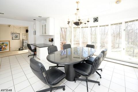 28 Shadow Rd, Upper Saddle River, NJ 07458 photo 8