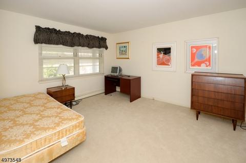 28 Shadow Rd, Upper Saddle River, NJ 07458 photo 18