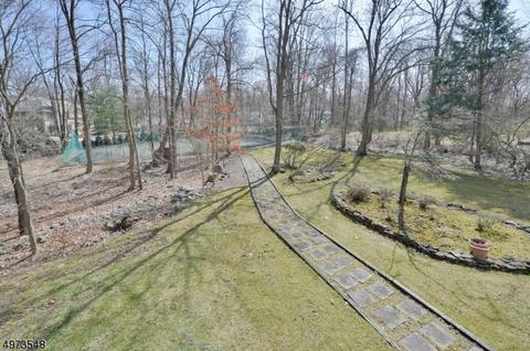 28 Shadow Rd, Upper Saddle River, NJ 07458 photo 21