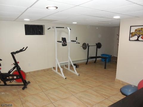 142 Valley Rd, Wayne, NJ 07470 photo 16