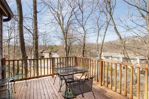 17 Killdeer Dr, Hackettstown, NJ 07840 photo 2