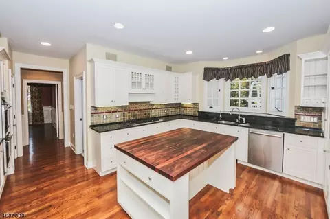 38 E Ridge Rd, Skillman, NJ 08558 photo 12