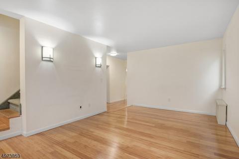 11 Beverly Rd, Springfield, NJ 07081 photo 5