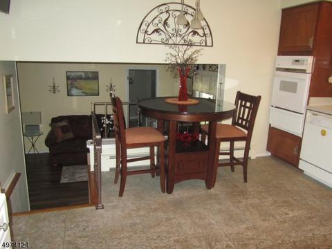 26 Whipple Rd, Wayne, NJ 07470 photo 5