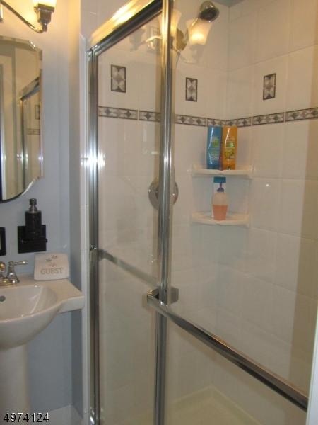 26 Whipple Rd, Wayne, NJ 07470 photo 18