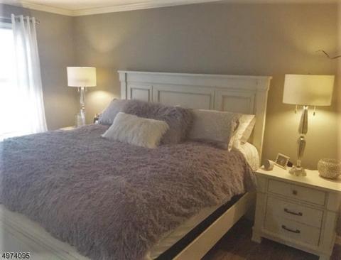 20 Cellar Ave, Clark, NJ 07066 photo 10