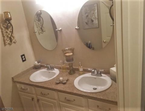 20 Cellar Ave, Clark, NJ 07066 photo 15