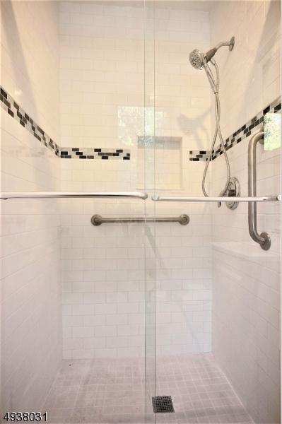 35 Fox Hill Rd, Upper Saddle River, NJ 07458 photo 17