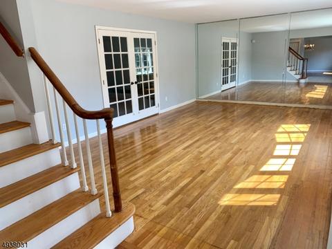 35 Fox Hill Rd, Upper Saddle River, NJ 07458 photo 4