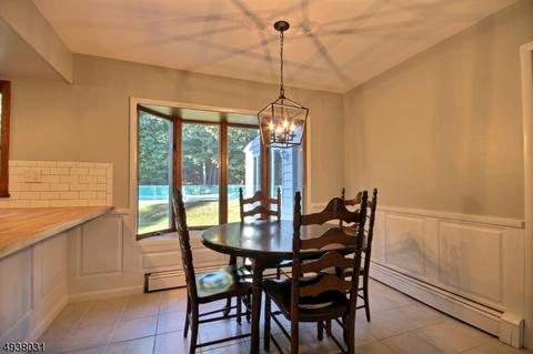 35 Fox Hill Rd, Upper Saddle River, NJ 07458 photo 9