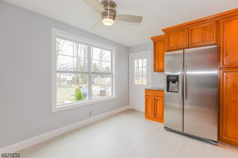60 Rande Dr, Wayne, NJ 07470 photo 9