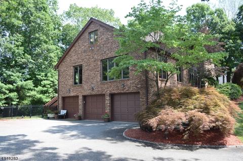 56 Ivy Pl, Wayne, NJ 07470 photo 2
