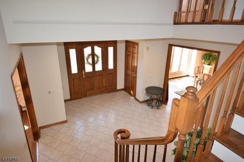 56 Ivy Pl, Wayne, NJ 07470 photo 3