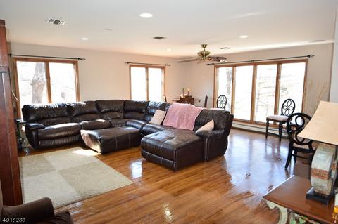 56 Ivy Pl, Wayne, NJ 07470 photo 9