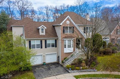 19 Cambridge Pl, Wayne, NJ 07470 photo 2