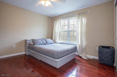 19 Cambridge Pl, Wayne, NJ 07470 photo 14