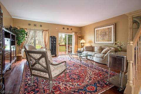 19 Cambridge Pl, Wayne, NJ 07470 photo 5