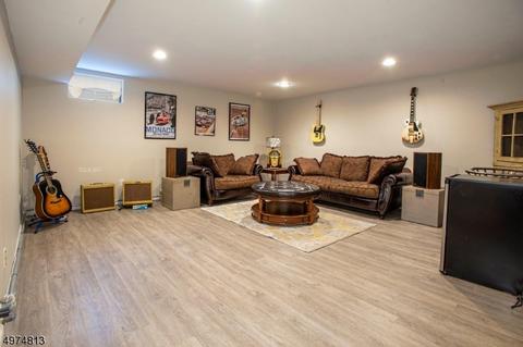 19 Cambridge Pl, Wayne, NJ 07470 photo 20