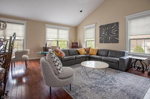 19 Cambridge Pl, Wayne, NJ 07470 photo 7