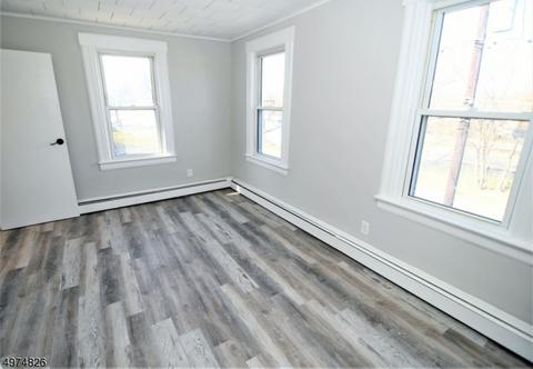 306 E Passaic Ave, Nutley, NJ 07110 photo 4
