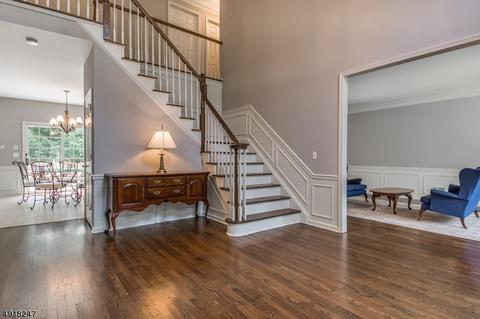 8 Tranquility Pl, Randolph, NJ 07869 photo 2