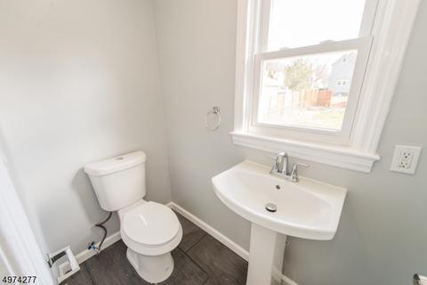 24-26 Everett Pl, Plainfield, NJ 07063 photo 5