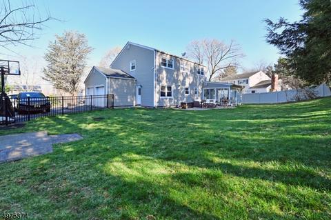 7 Sears Pl, Wayne, NJ 07470 photo 25