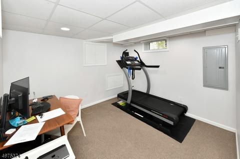 7 Sears Pl, Wayne, NJ 07470 photo 23