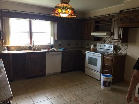19 Debbie Pl, Dover, NJ 07801 photo 10