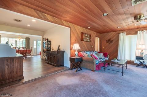 69 Leonard Ter, Wayne, NJ 07470 photo 7