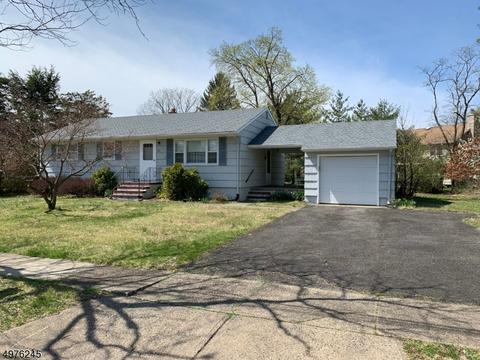 23 Canton Rd, Wayne, NJ 07470 photo 2