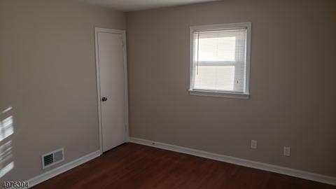 80 Mt Cedar Ave, Wallington, NJ 07057 photo 11