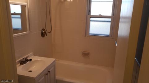 80 Mt Cedar Ave, Wallington, NJ 07057 photo 12