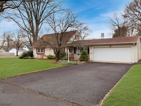 171 Lawrence Dr, Paramus, NJ 07652 photo 1