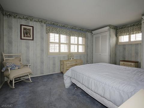 171 Lawrence Dr, Paramus, NJ 07652 photo 8