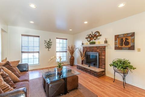 2 Caribou Cir, Wayne, NJ 07470 photo 5